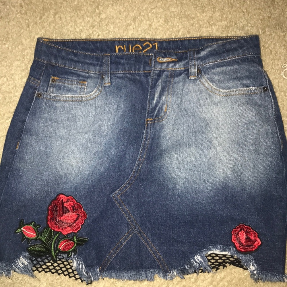 Rue 21 skirt